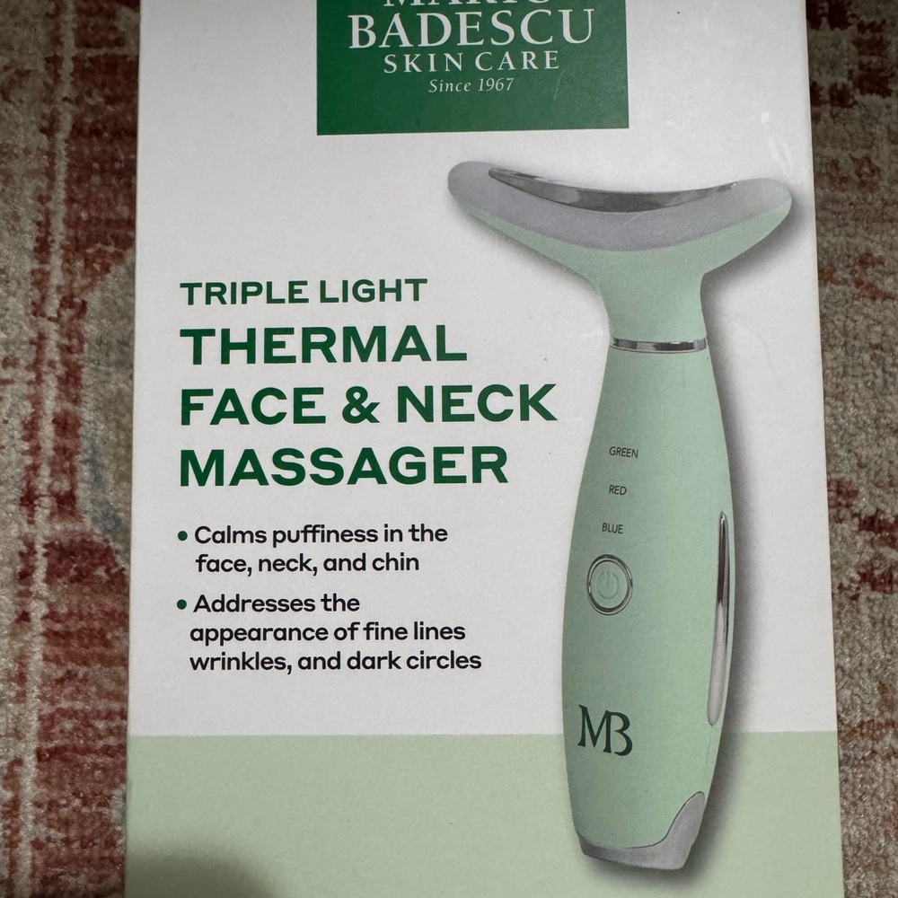 Mario Badescu Green Thermal Face & Neck Massager